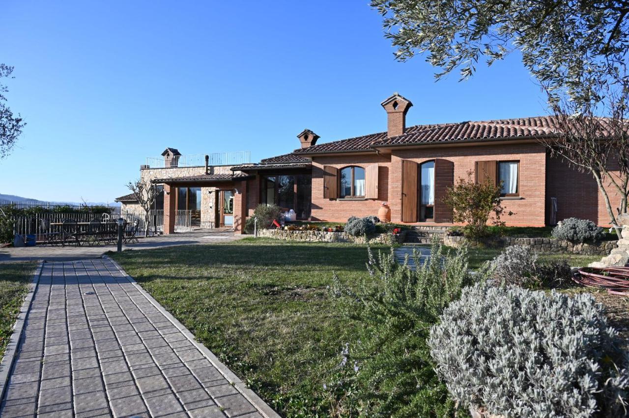Agriturismo A Casa Mia Gubbio Luaran gambar